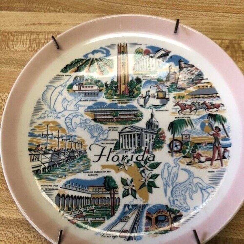 FLORIDA Vintage Souvenir Plate- Sanders Mfg Co -Pink MCM Landmarks w/Hanger